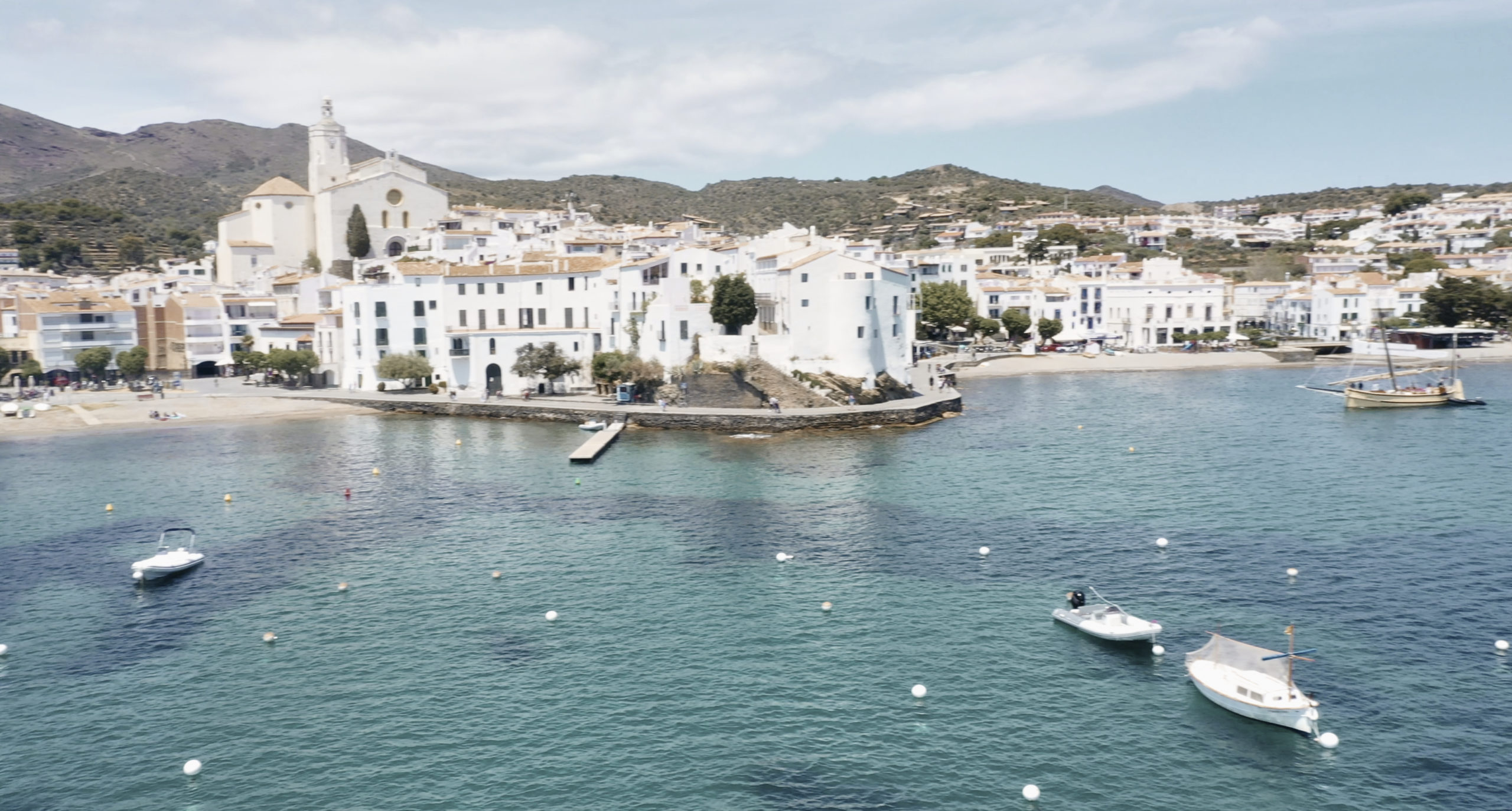 Cadaques bay trail running